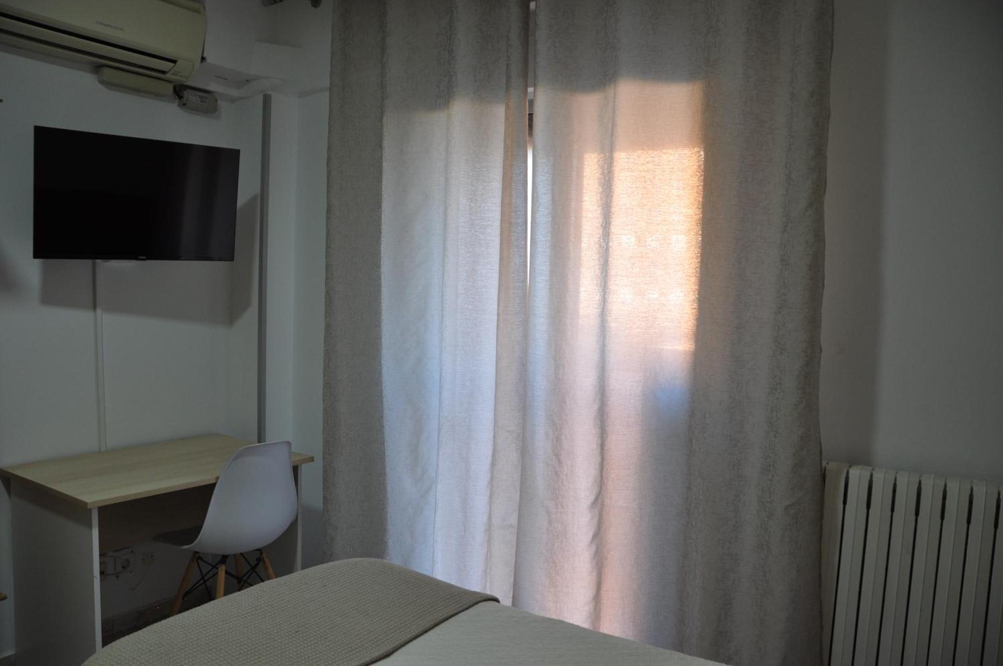 Hostal Ramon Y Cajal باياذوليد المظهر الخارجي الصورة