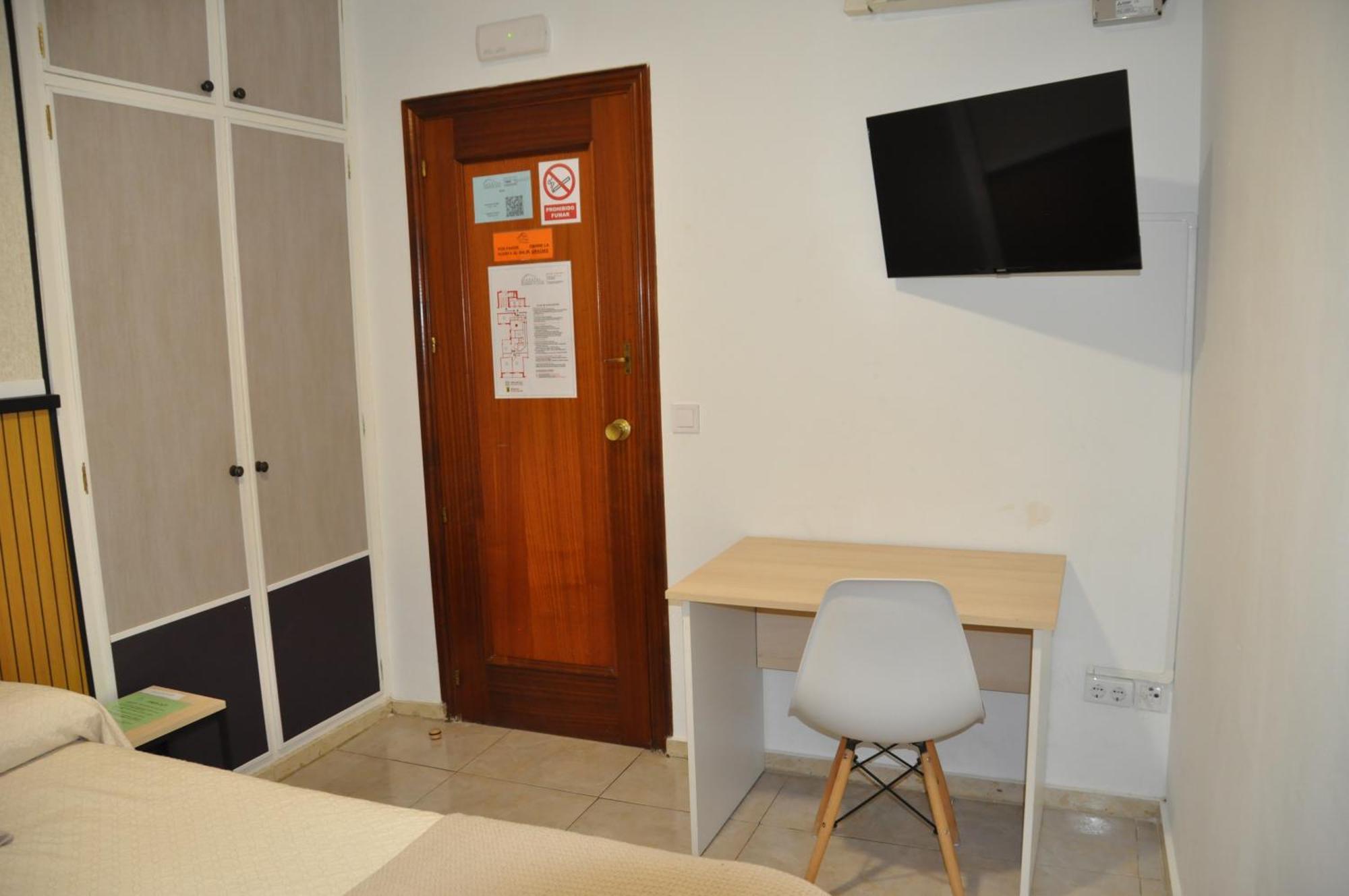 Hostal Ramon Y Cajal باياذوليد المظهر الخارجي الصورة
