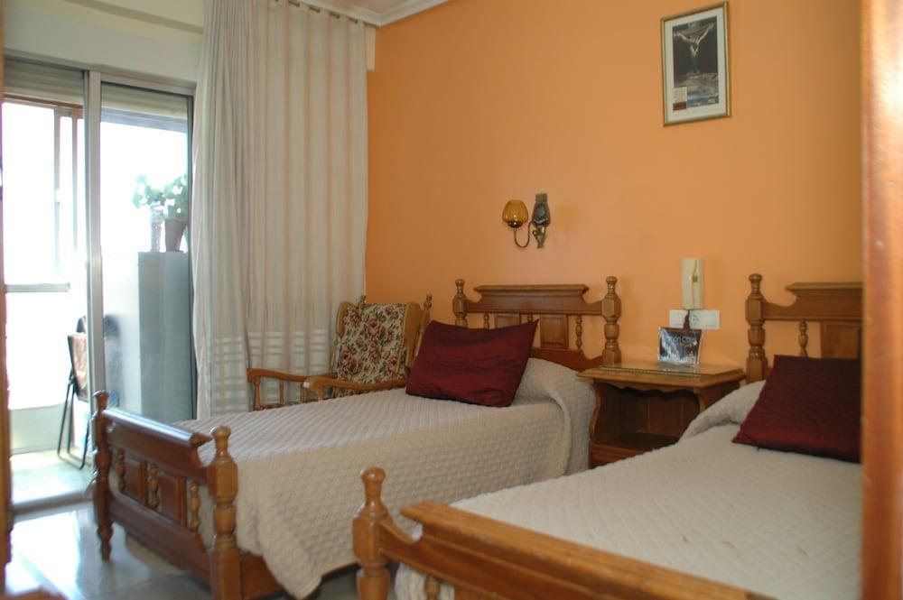 Hostal Ramon Y Cajal باياذوليد المظهر الخارجي الصورة